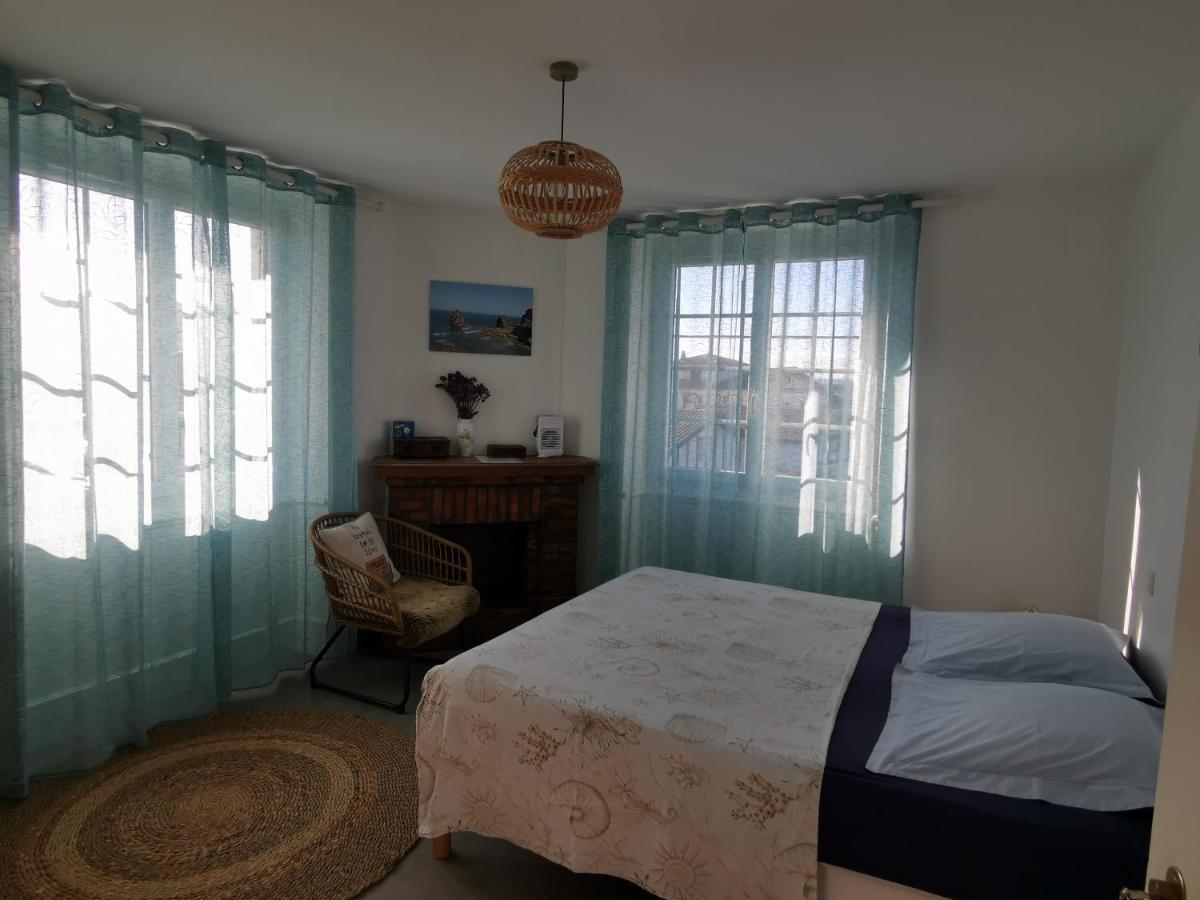 Chambres D'Hotes "Hor Dago" Pres De La Gare D'Hendaye Avec Le Petit-Dejeuner Экстерьер фото