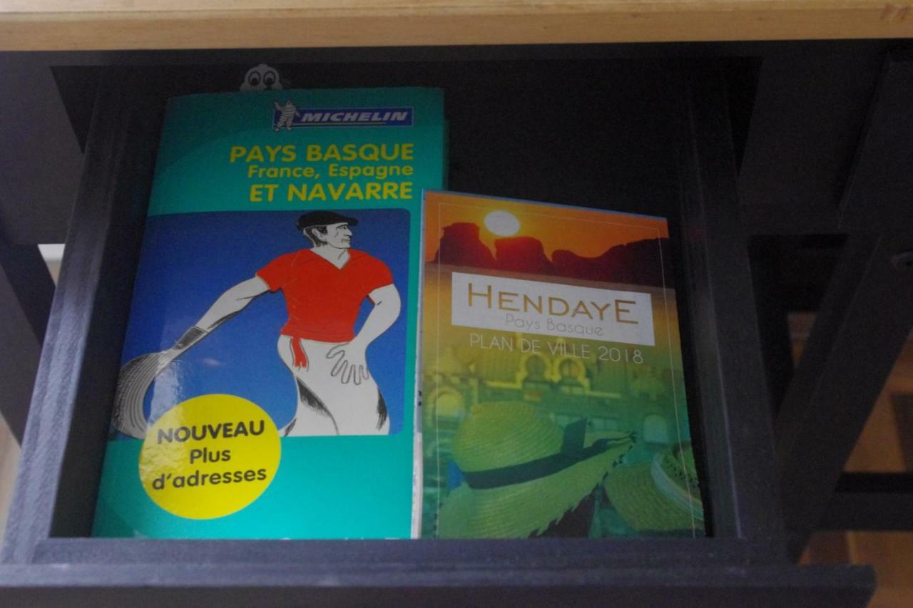 Chambres D'Hotes "Hor Dago" Pres De La Gare D'Hendaye Avec Le Petit-Dejeuner Экстерьер фото